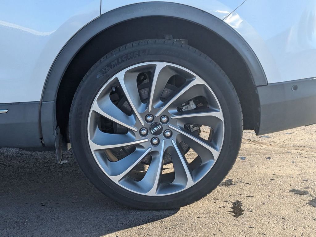 Used 2019 Lincoln Nautilus Reserve w/ Ultimate Package image 12