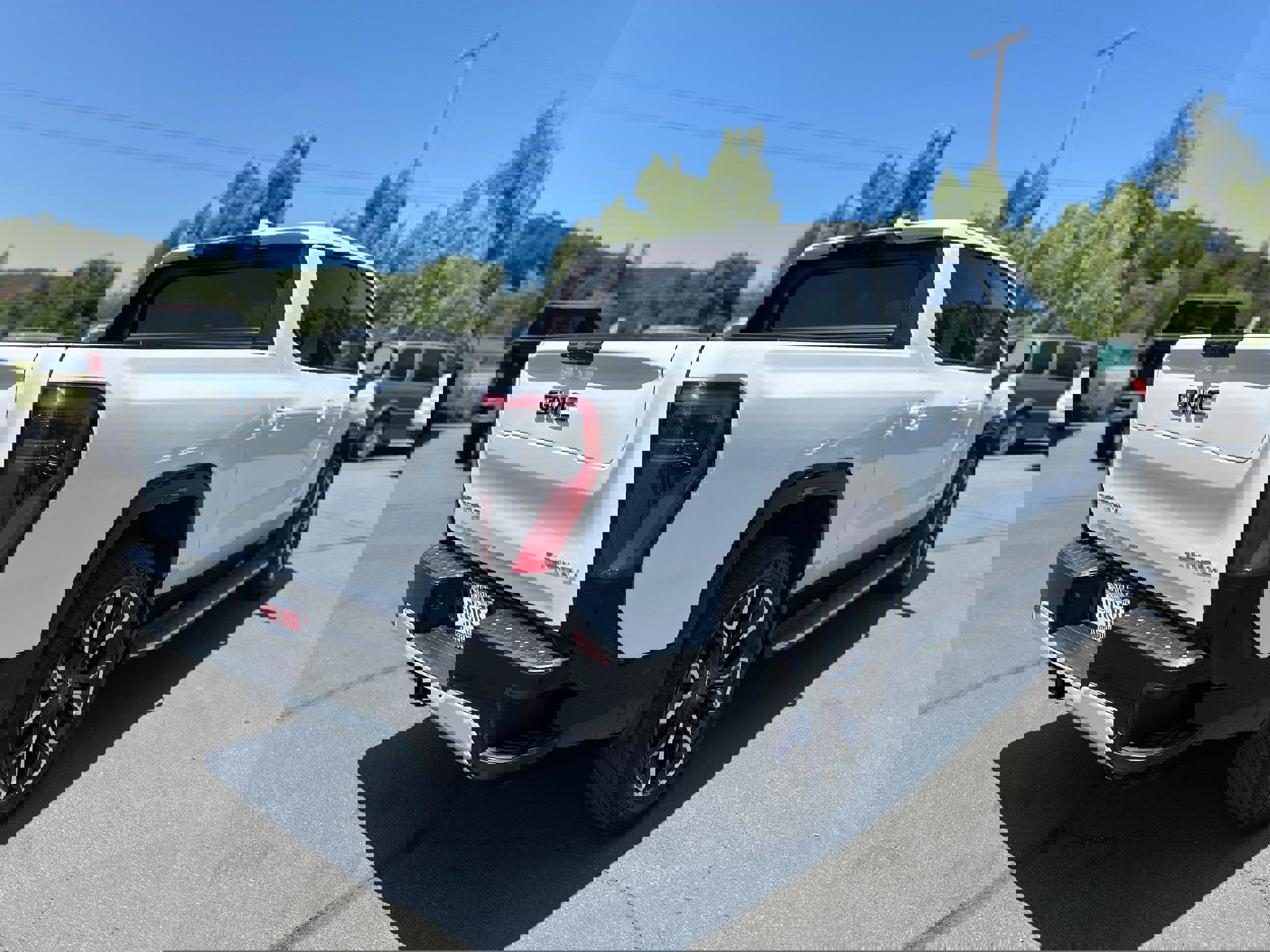 New 2025 GMC Sierra EV Denali image 5