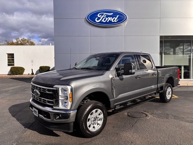 Used 2024 Ford F250 XLT w/ Snow Plow Prep Package image 2
