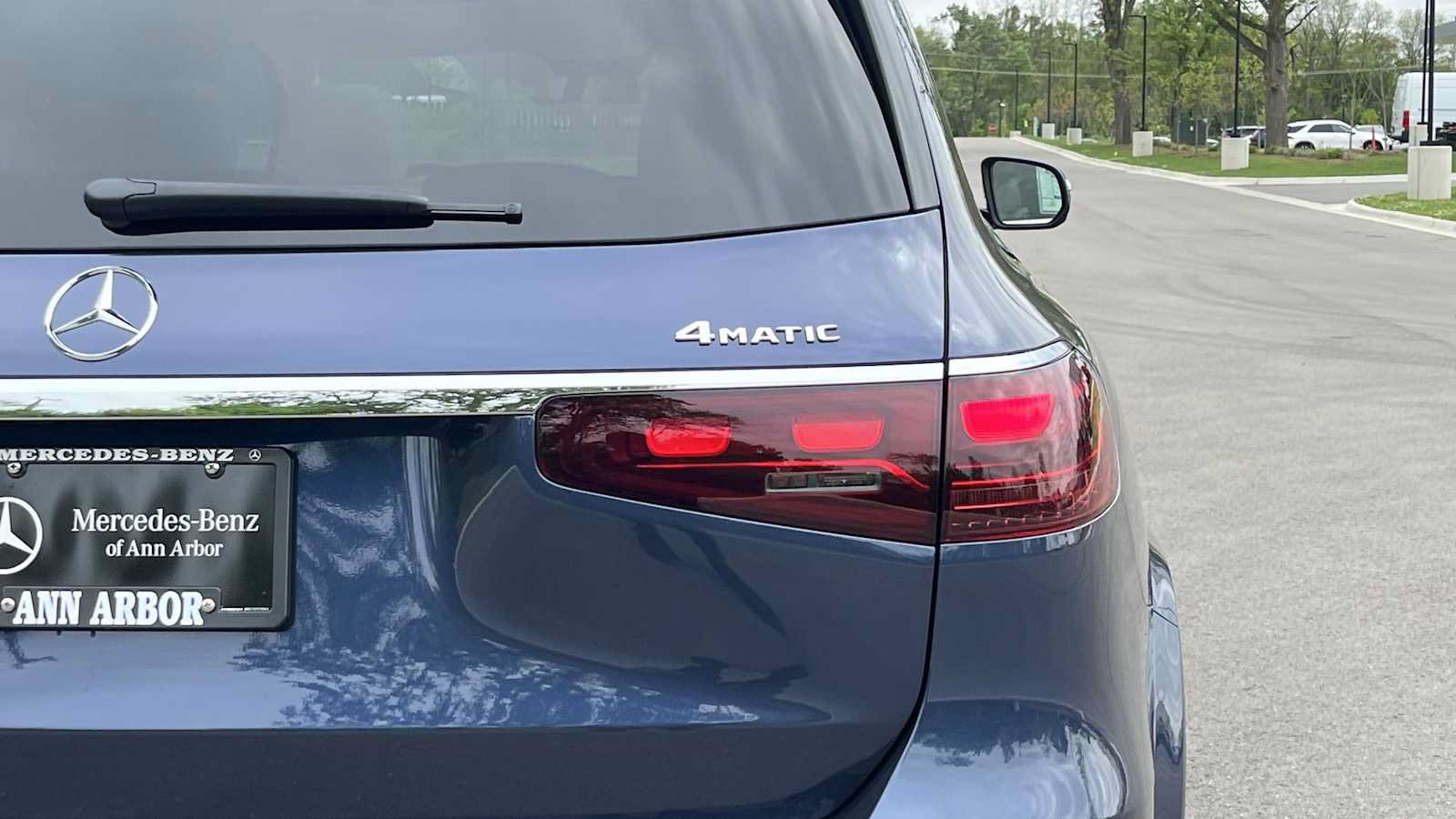 New 2026 Mercedes-Benz GLS 450 4MATIC image 19