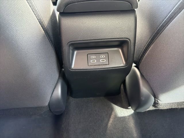 Used 2024 Toyota Corolla LE image 23