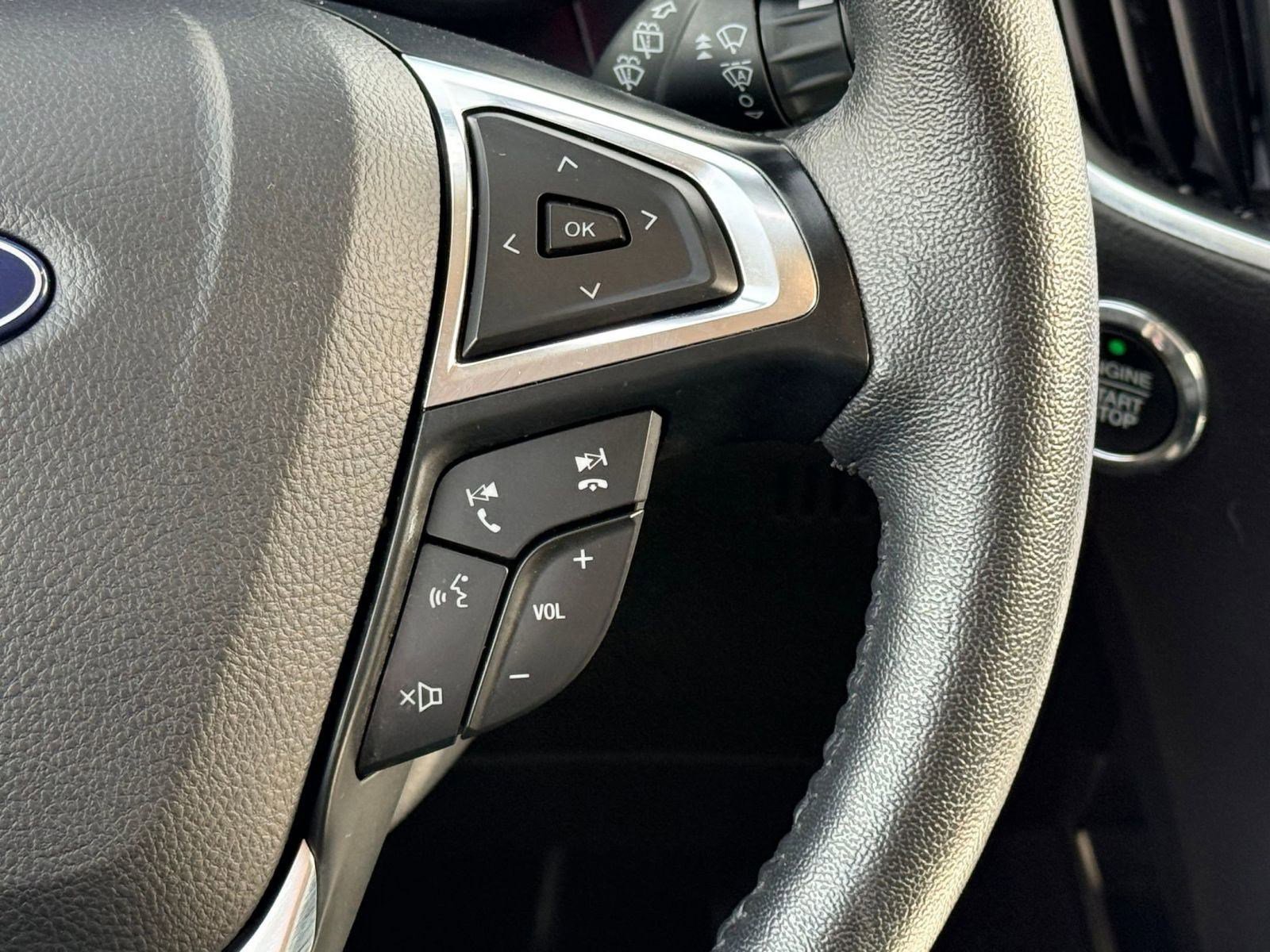 Used 2024 Ford Edge Titanium image 26