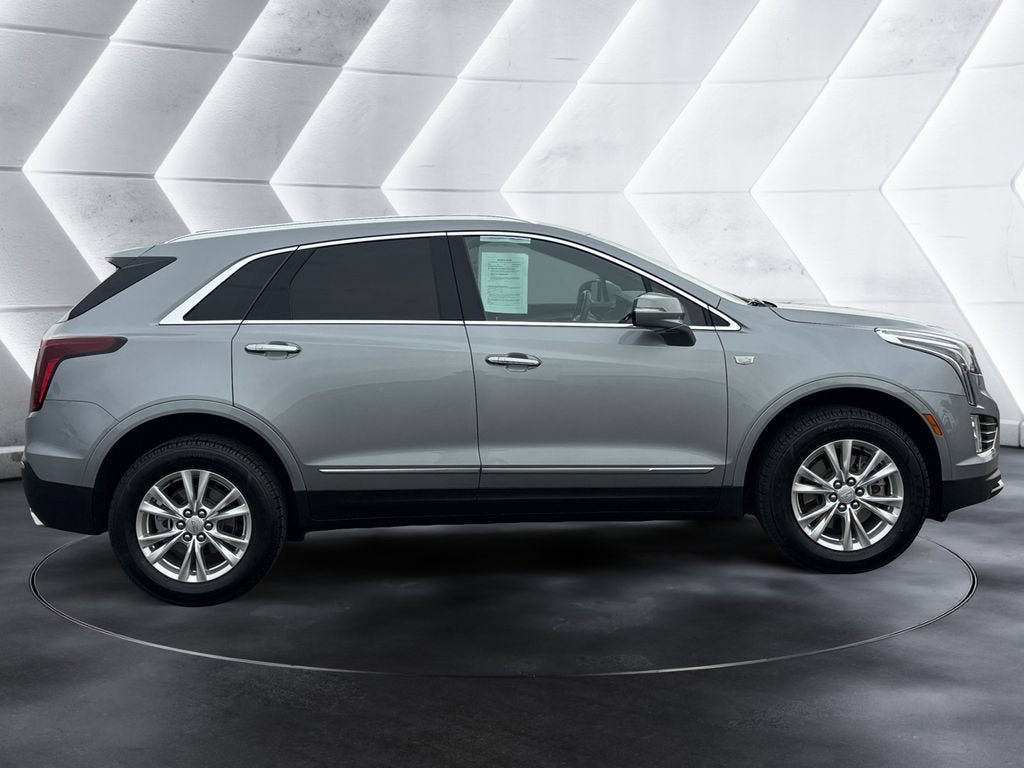 Certified 2024 Cadillac XT5 Luxury FWD image 6
