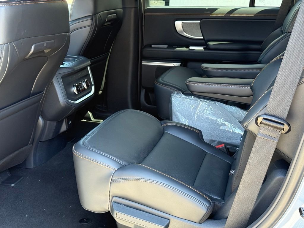 New 2027 Ford Expedition Tremor AWD/4WD image 7