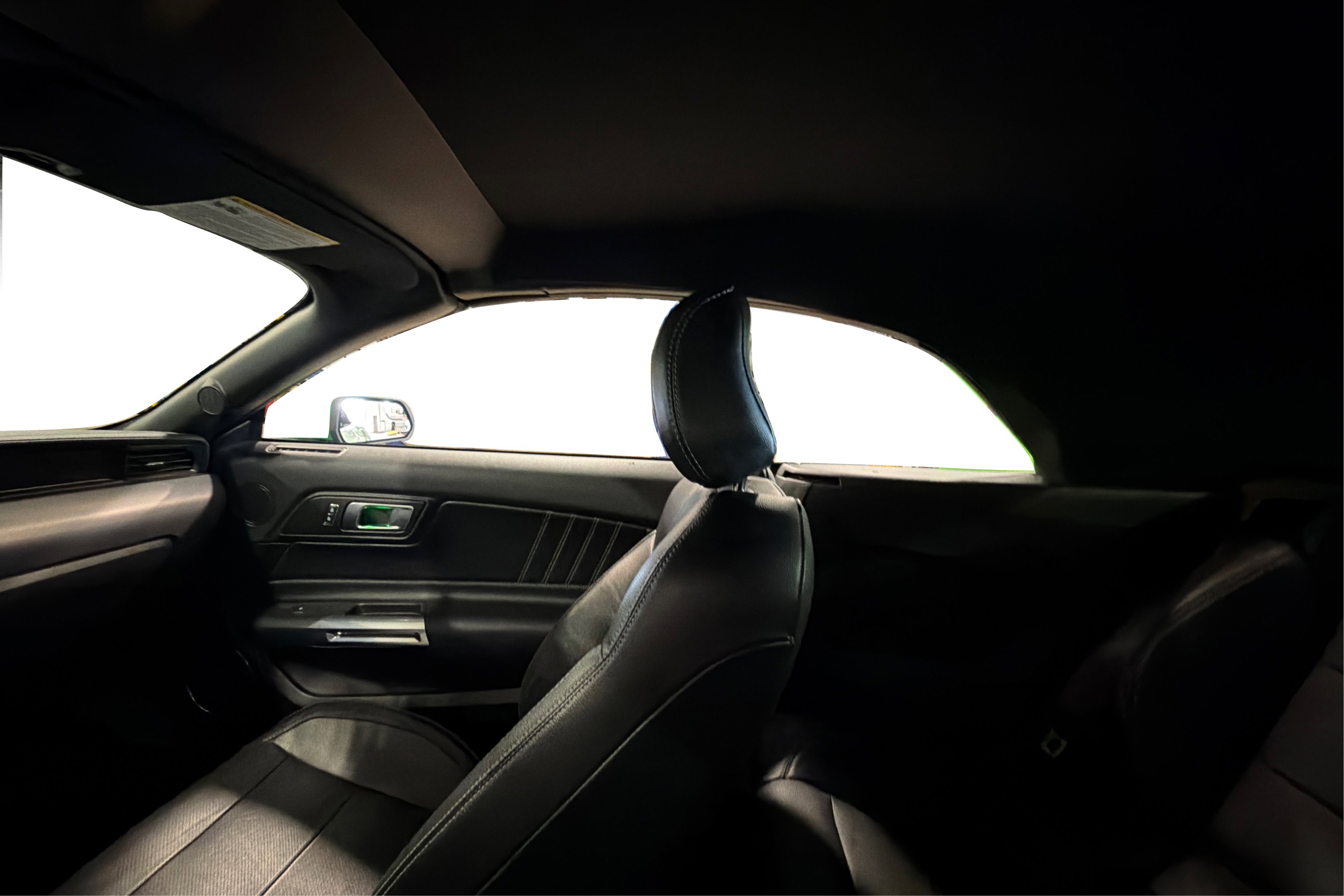 Used 2019 Ford Mustang Premium RWD image 37