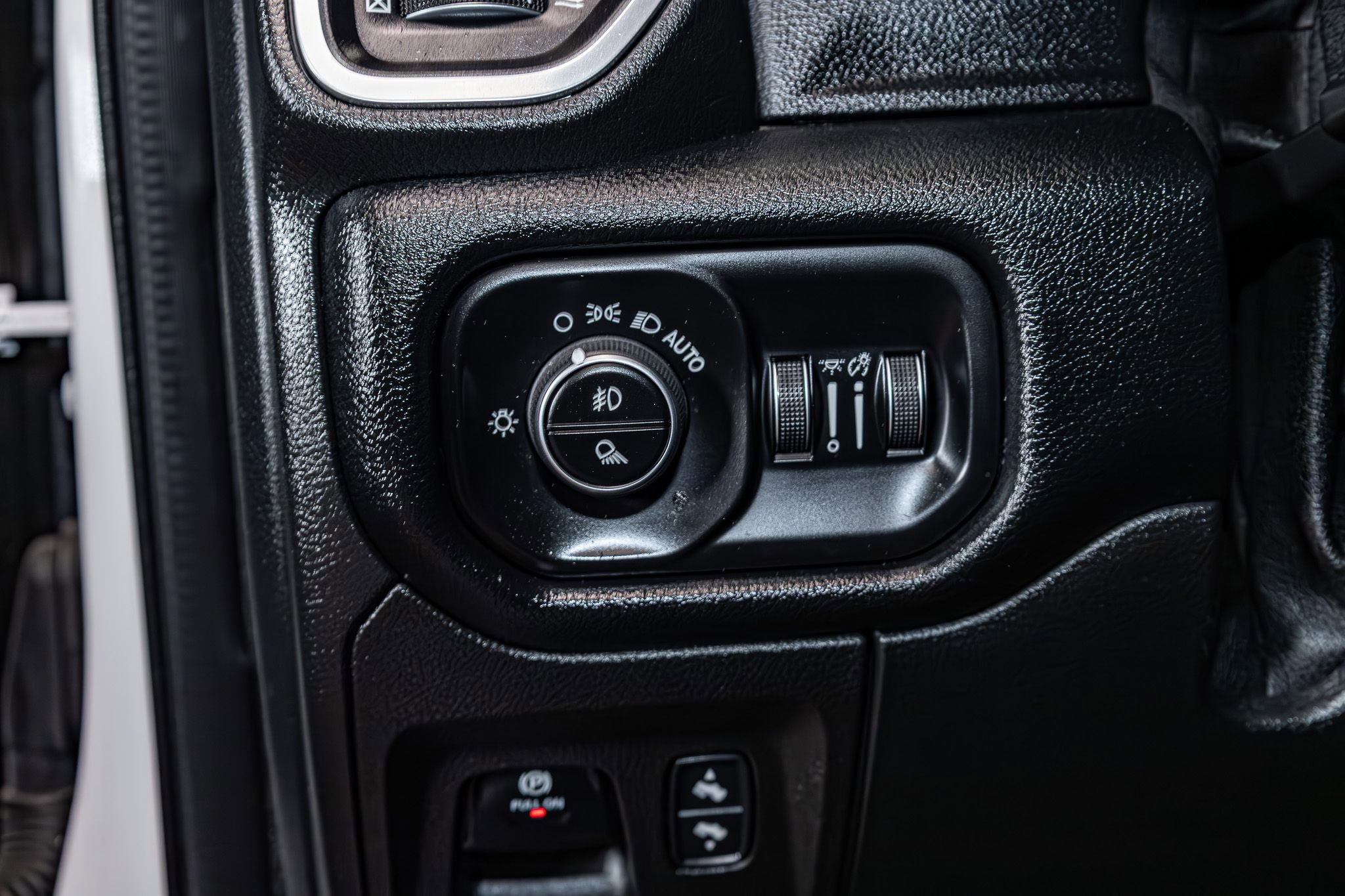 Used 2021 RAM 1500 Laramie image 18