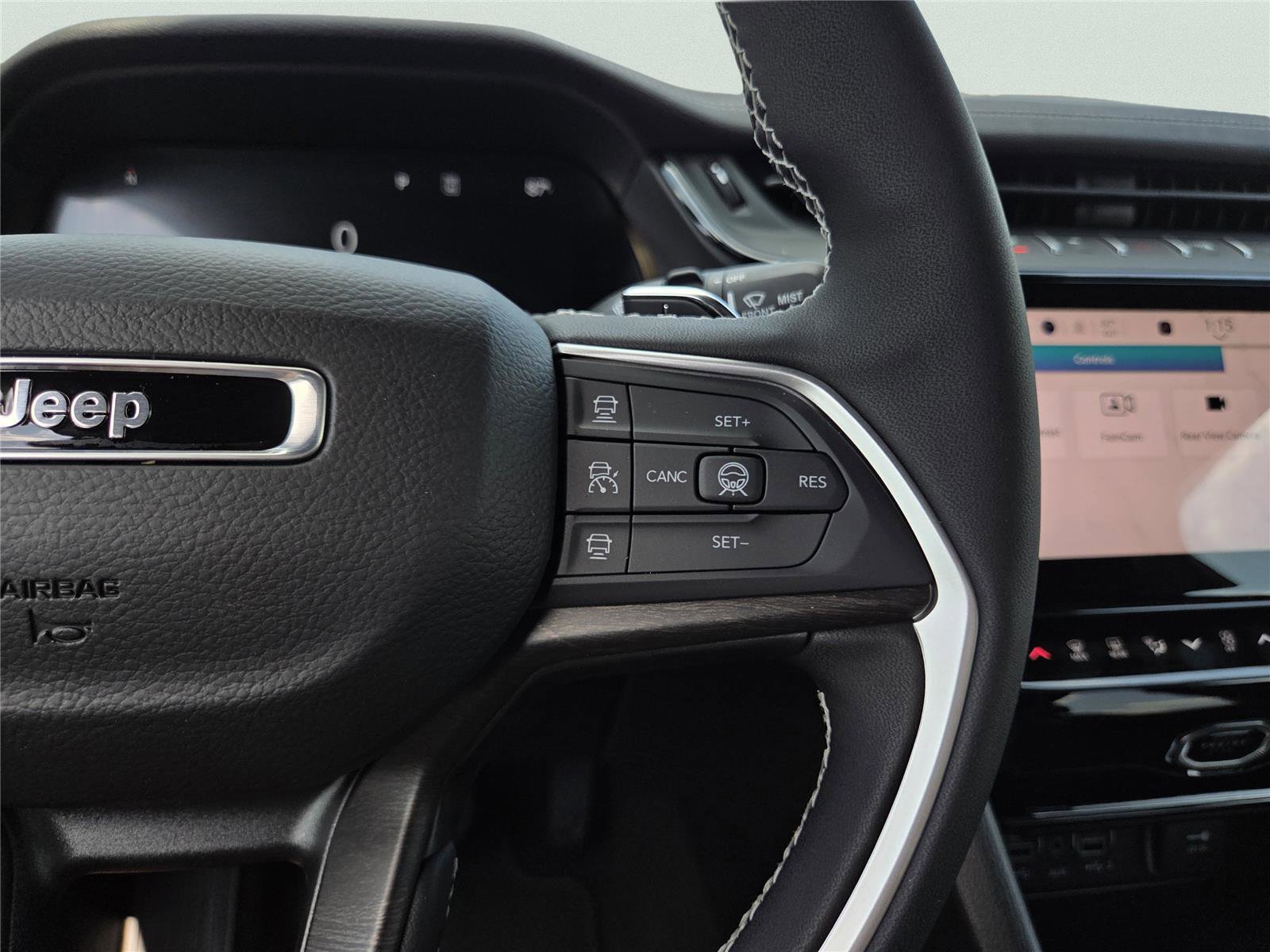 New 2026 Jeep Grand Cherokee L Limited image 29