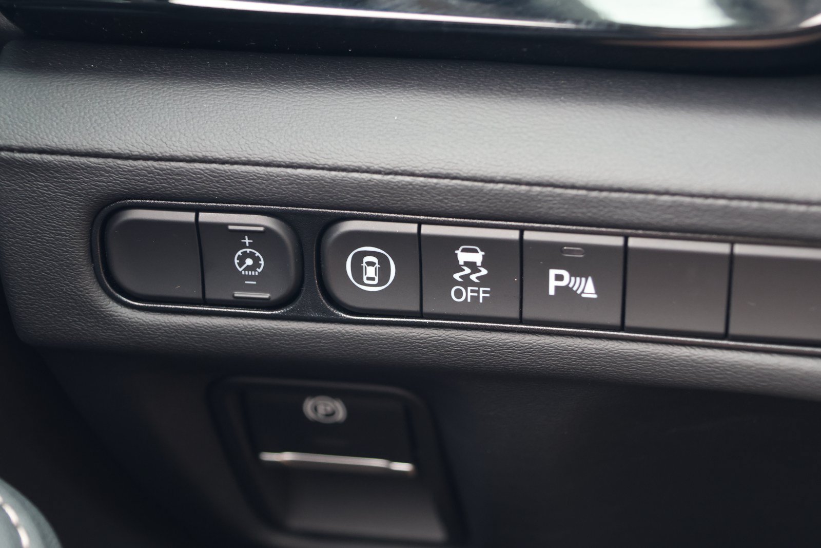 Certified 2026 Acura MDX w/ Technology Package FWD image 15