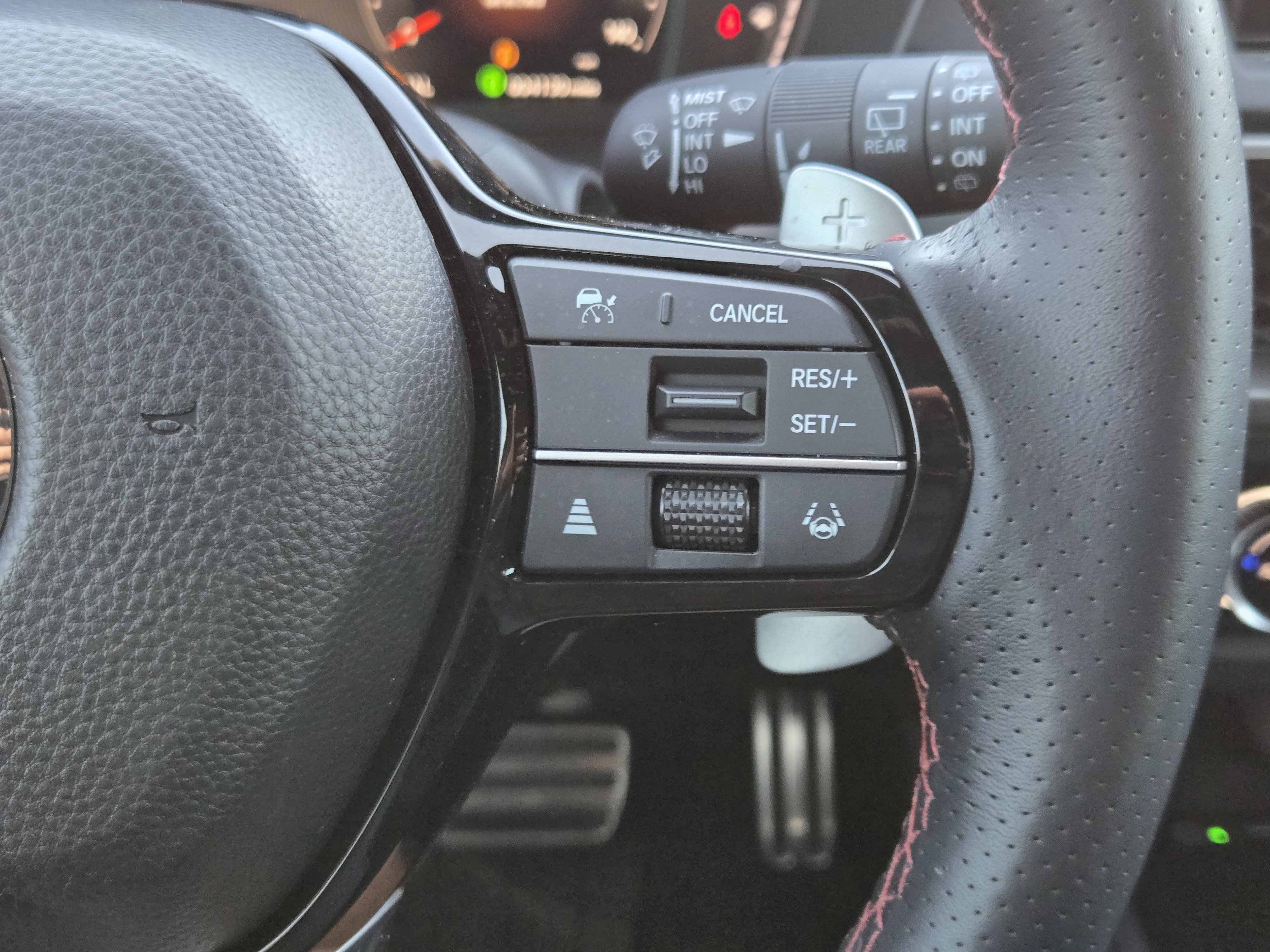 Certified 2025 Acura ADX A-Spec image 37