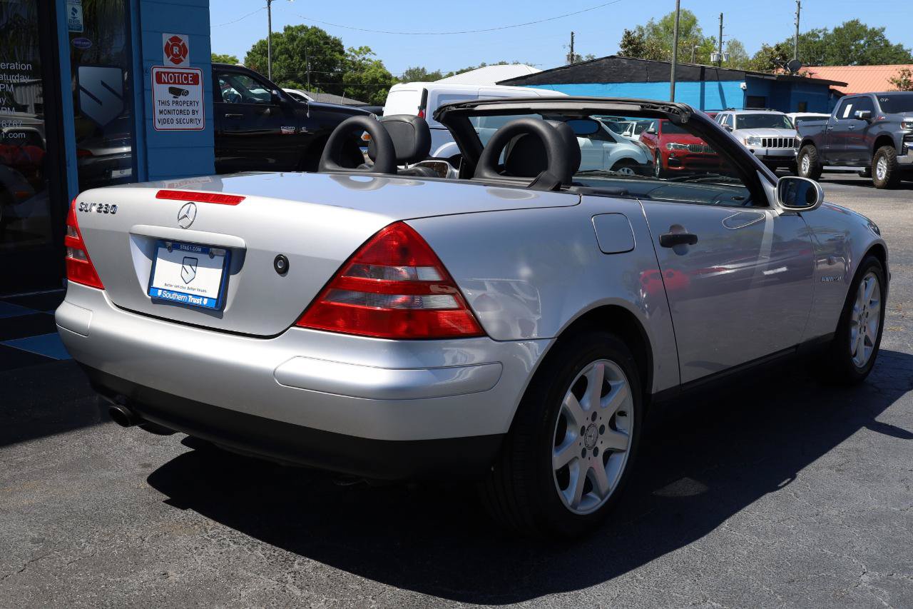 Used 1998 Mercedes-Benz SLK 230 image 4