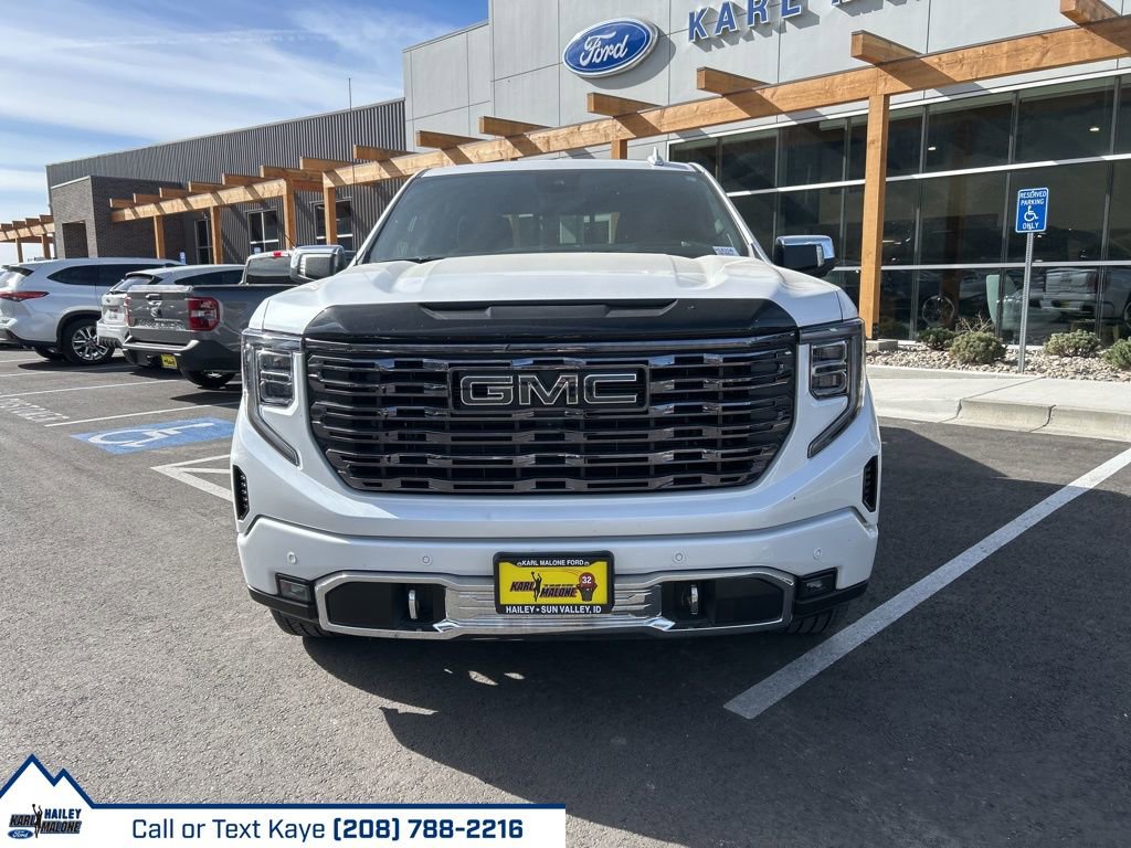 Used 2025 GMC Sierra 1500 Denali Ultimate image 2