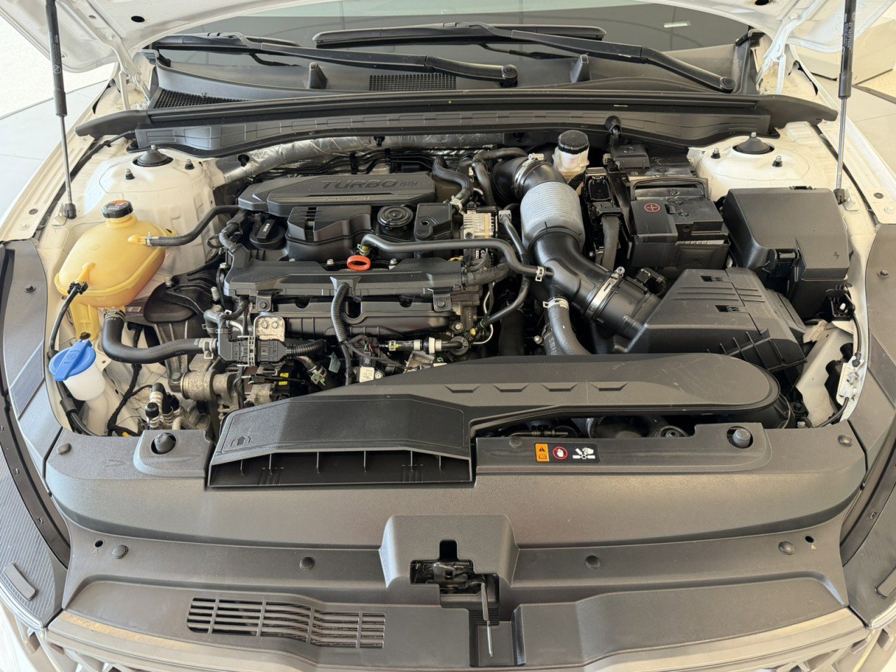 Used 2023 Kia K5 GT-Line image 41