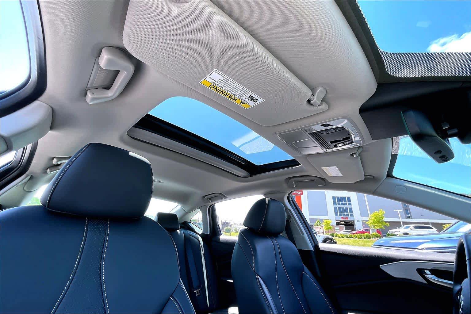 Used 2025 Acura TLX w/ Technology Package FWD image 14