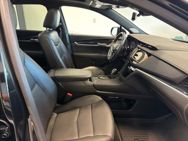 Used 2024 Cadillac XT5 Premium Luxury w/ Technology Package image 36