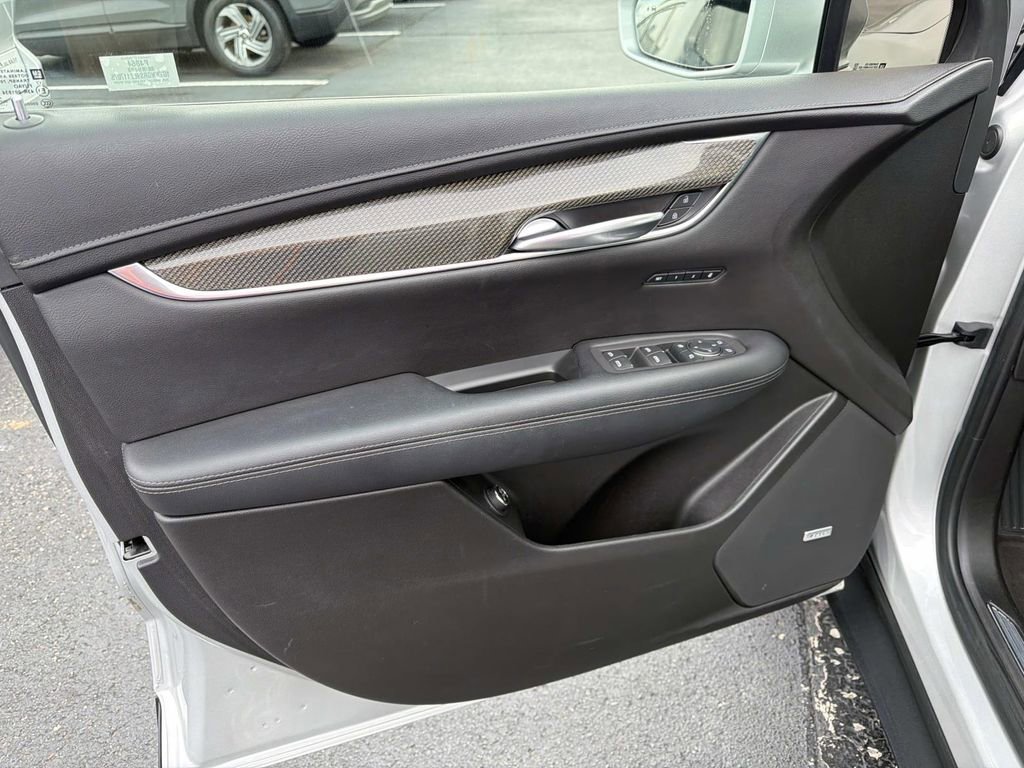 Used 2020 Cadillac XT5 Sportv image 24