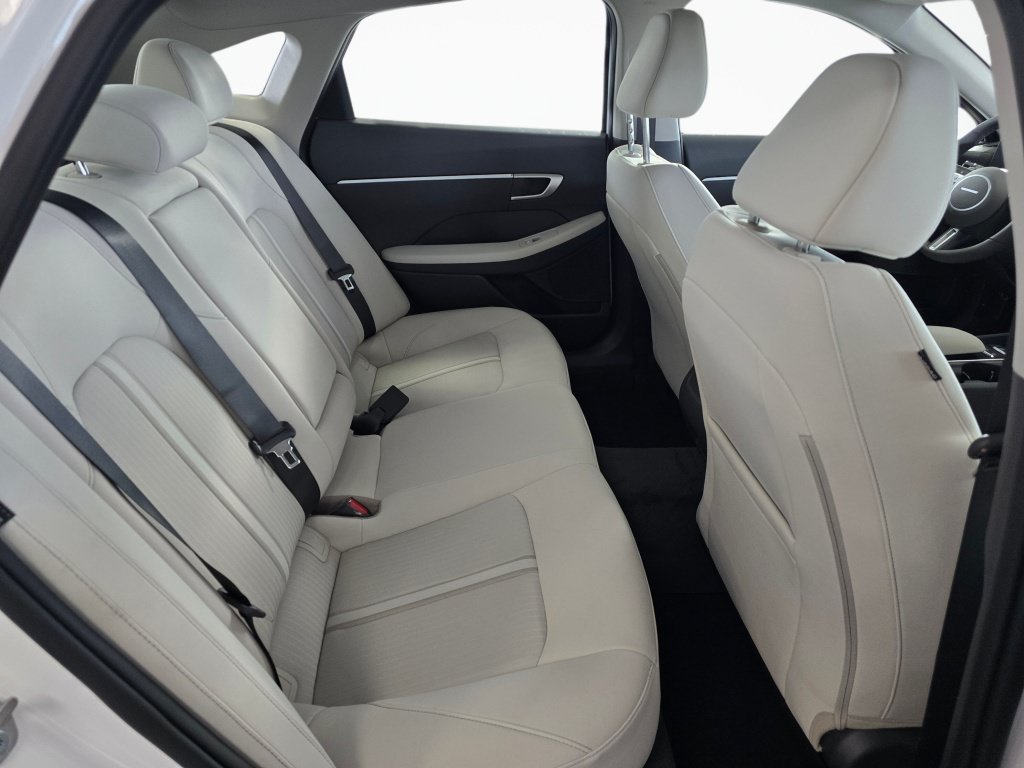 New 2026 Hyundai Sonata SEL AWD/4WD image 34