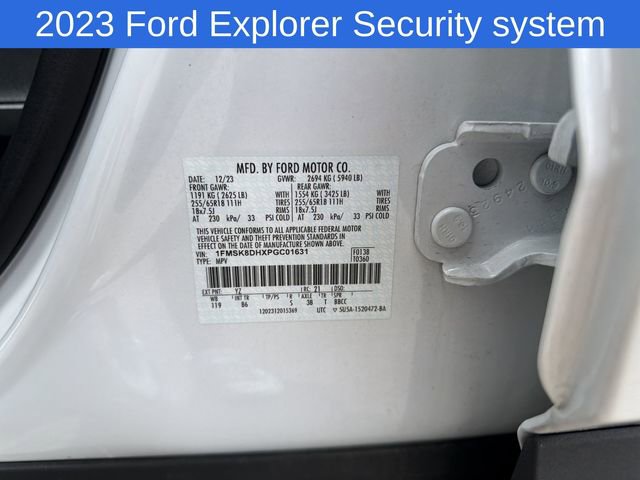 Used 2023 Ford Explorer XLT AWD/4WD image 31