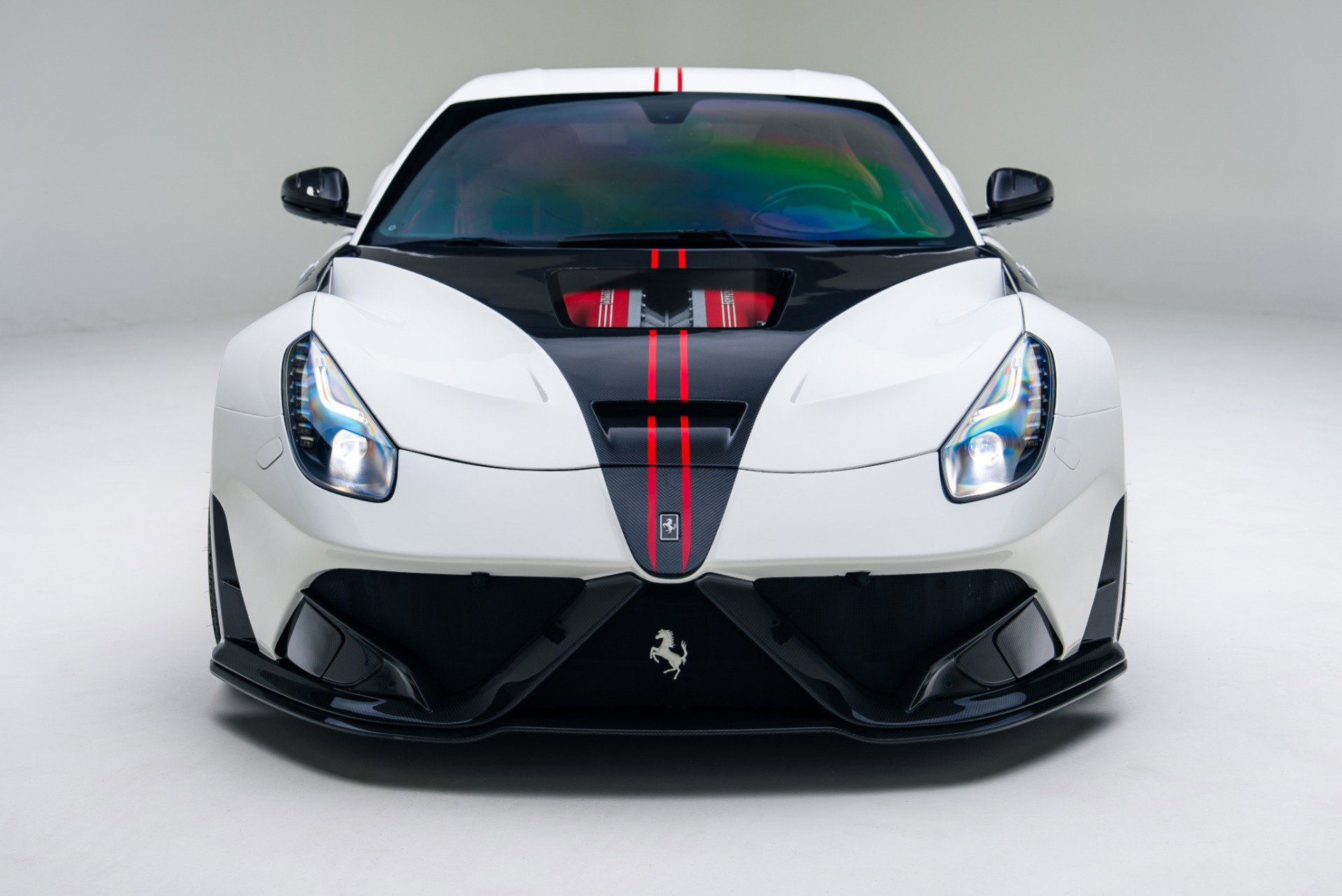 Used 2016 Ferrari F12 Berlinetta image 10