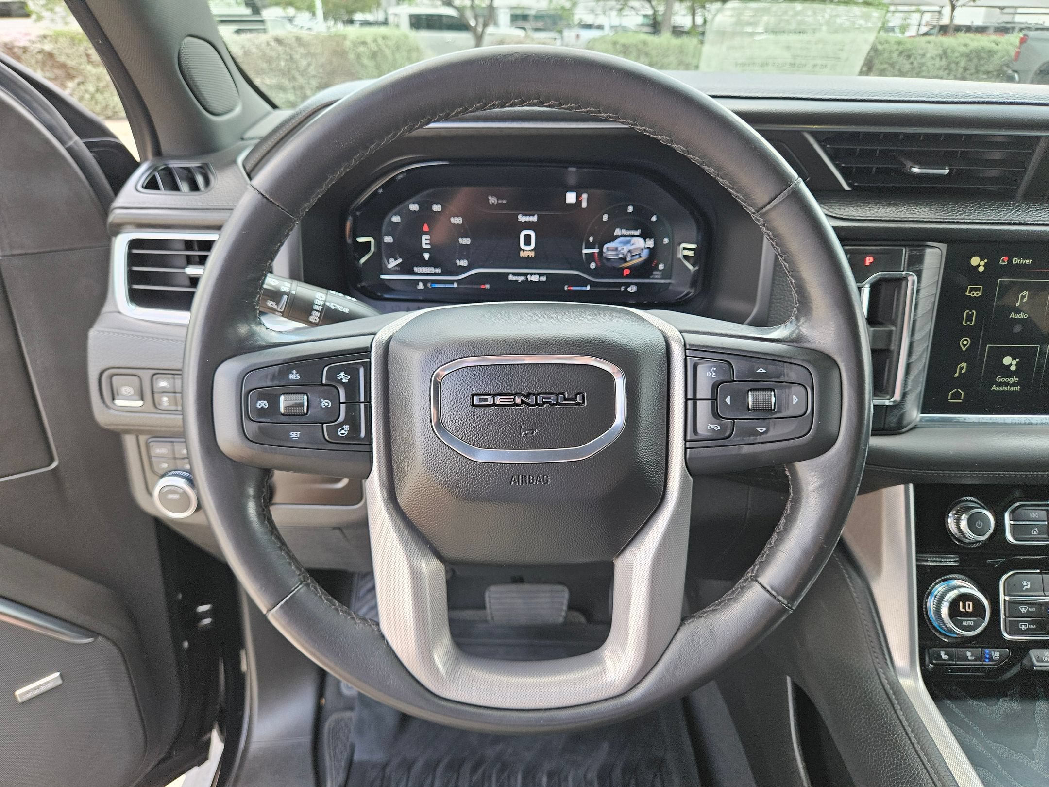Certified 2022 GMC Yukon Denali AWD/4WD image 23