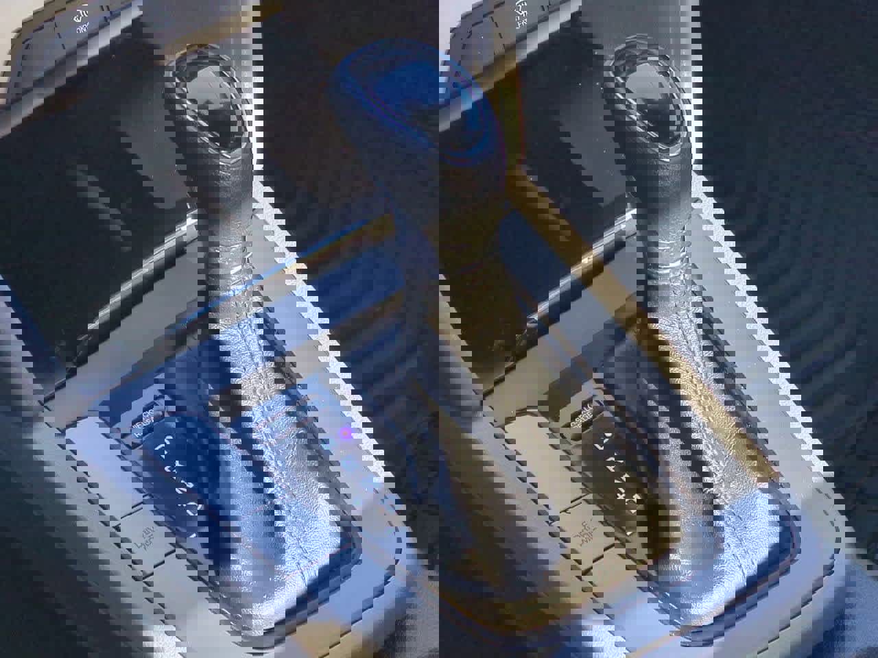 Used 2018 Hyundai Elantra SEL image 28