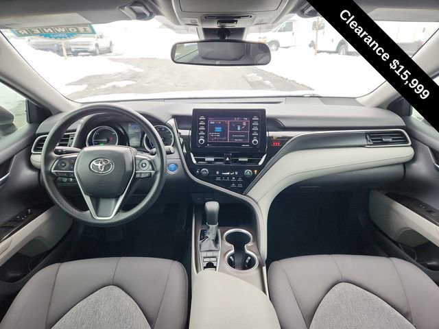 Used 2022 Toyota Camry LE FWD image 28