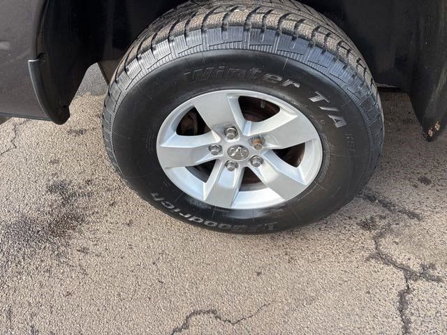 Used 2015 RAM 1500 ST w/ SXT Appearance Group image 41