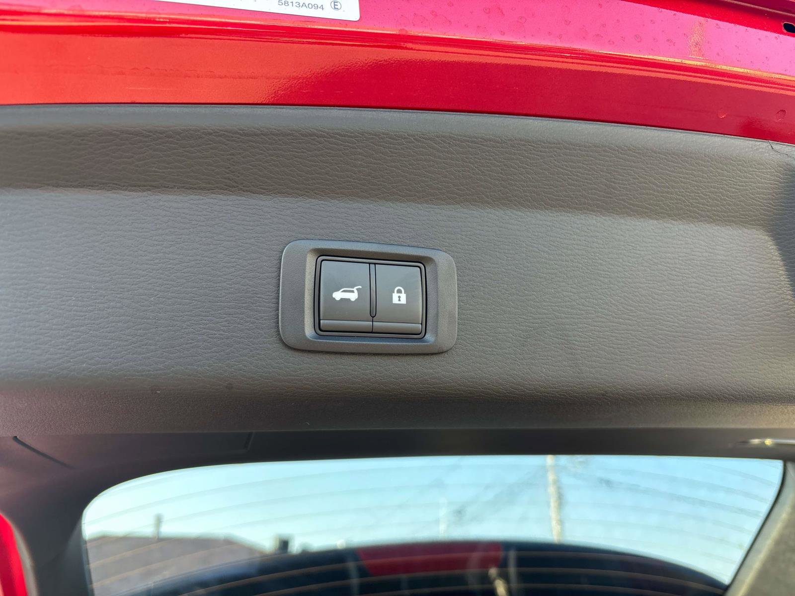 New 2026 Mitsubishi Outlander SE image 5