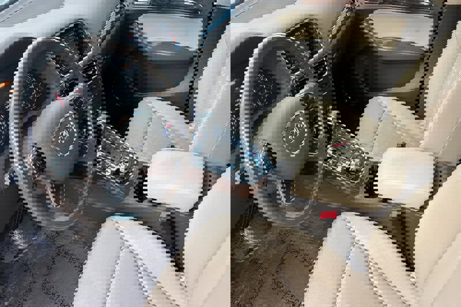 Used 2017 Audi Q5 2.0T Premium Plus w/ Technology Package image 12