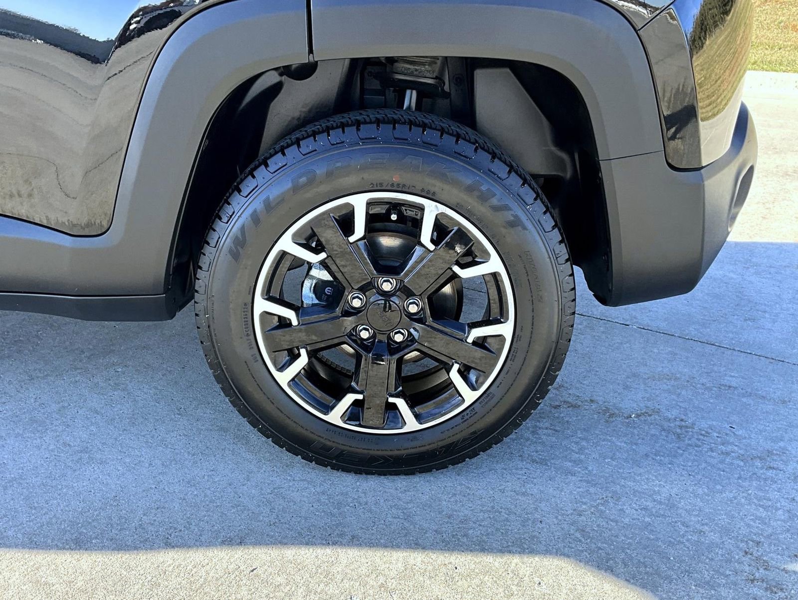 Used 2023 Jeep Renegade Latitude image 22