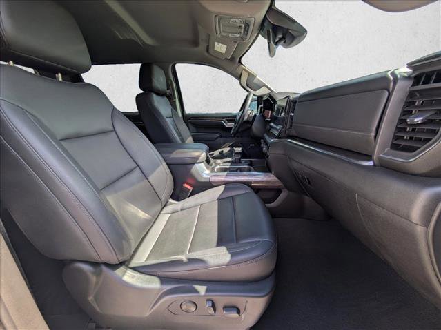 Used 2023 Chevrolet Silverado 1500 LTZ image 22