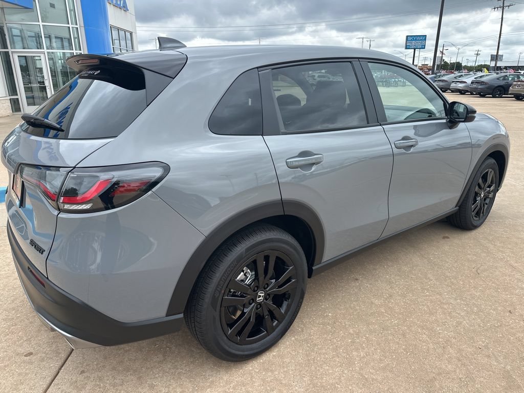 New 2026 Honda HR-V Sport image 15