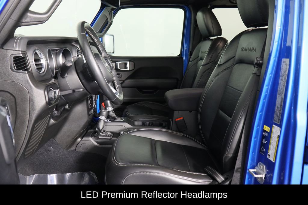 Used 2022 Jeep Wrangler Unlimited Sahara w/ Dual Top Group image 16