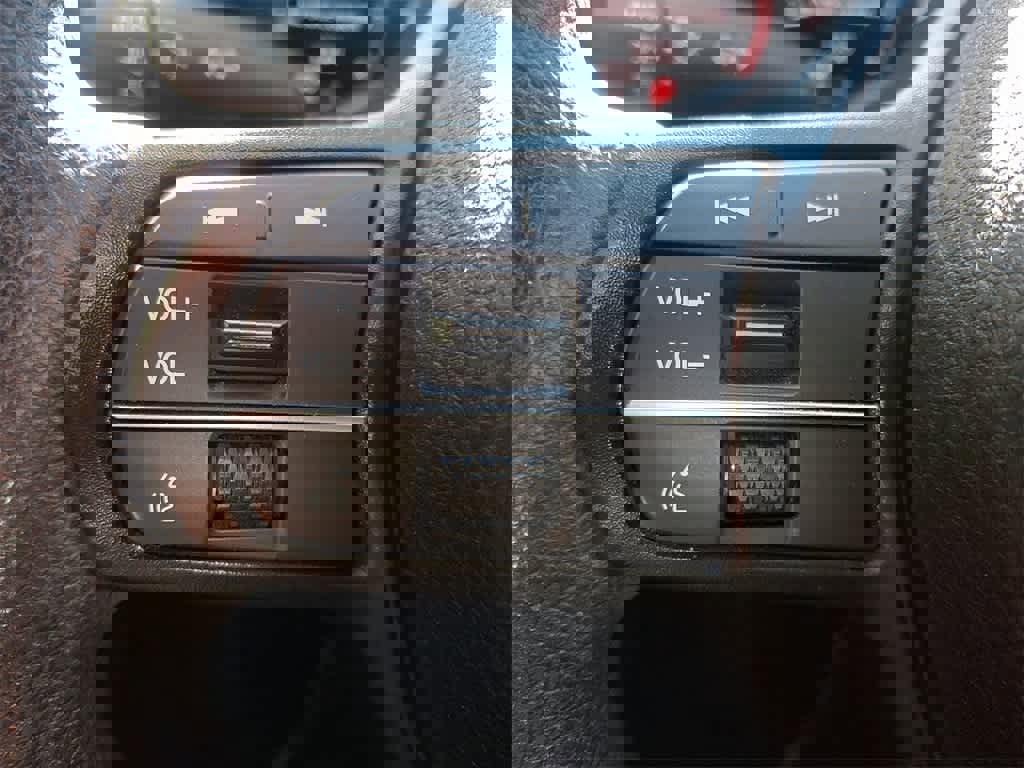 Certified 2024 Honda Accord EX image 18