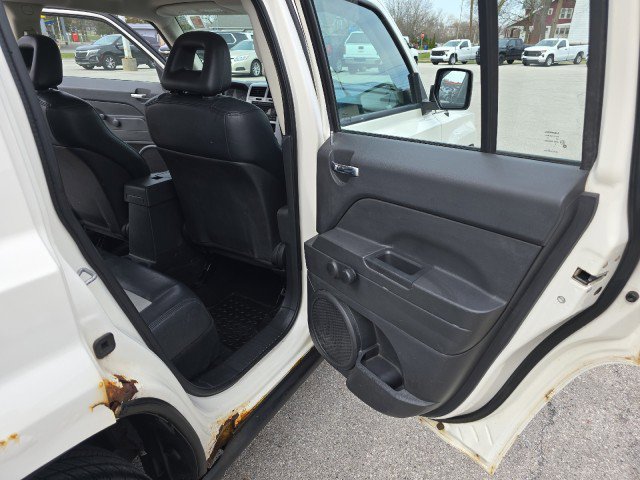 Used 2008 Jeep Patriot Sport image 26