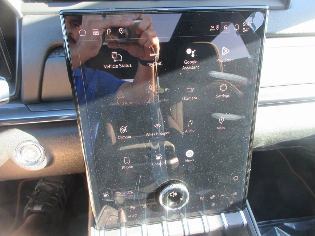 New 2026 GMC Terrain AT4 w/ Convenience Package III image 18