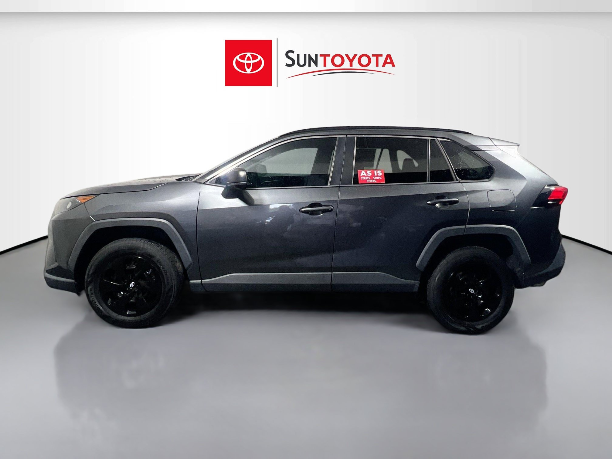 Used 2021 Toyota RAV4 LE FWD image 7