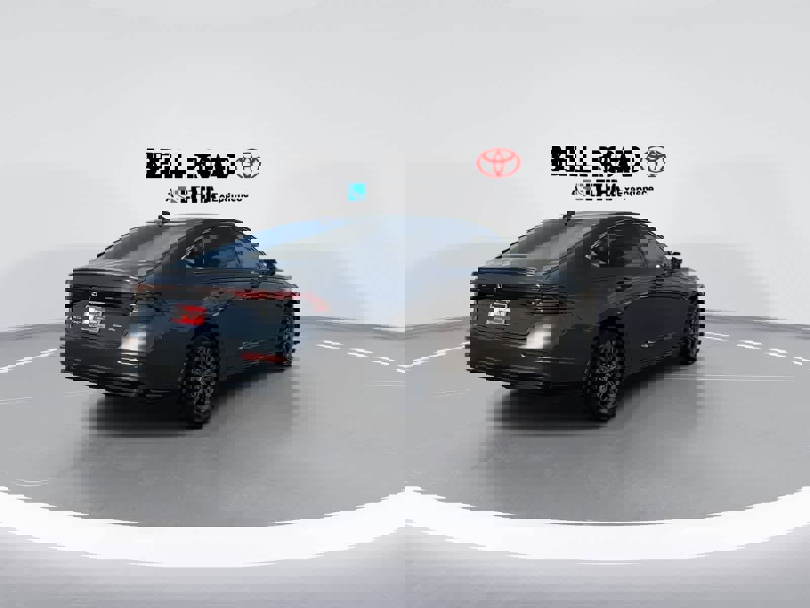 Used 2024 Honda Accord EX-L image 8