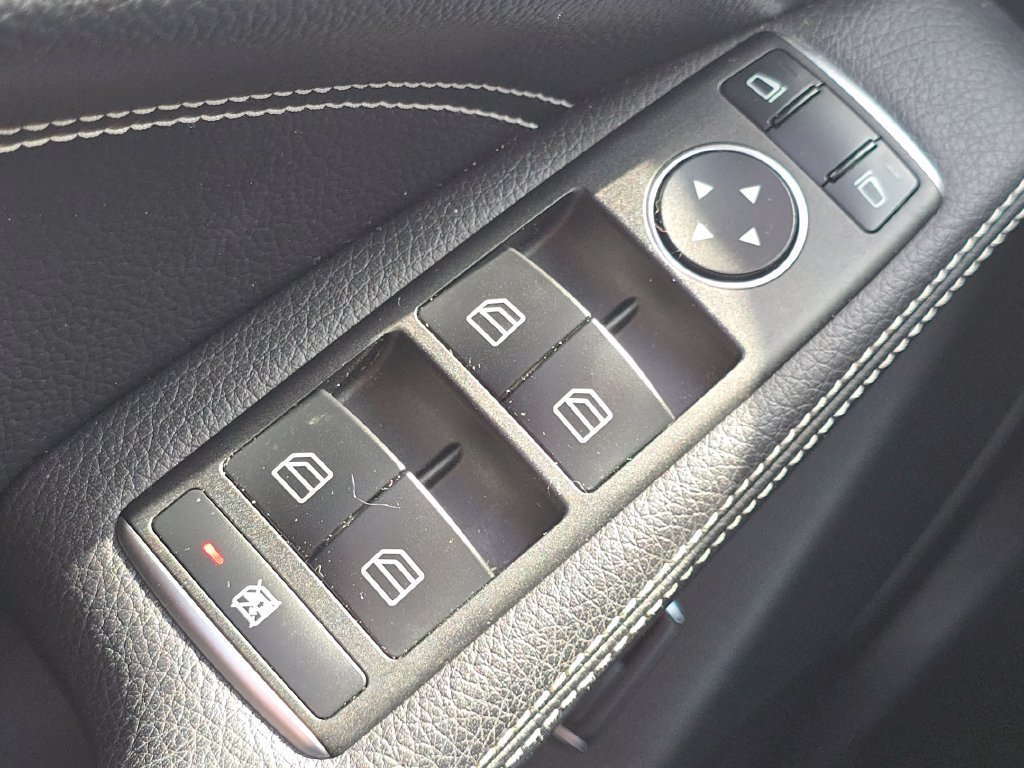 Used 2019 Mercedes-Benz CLA 250 4MATIC image 21