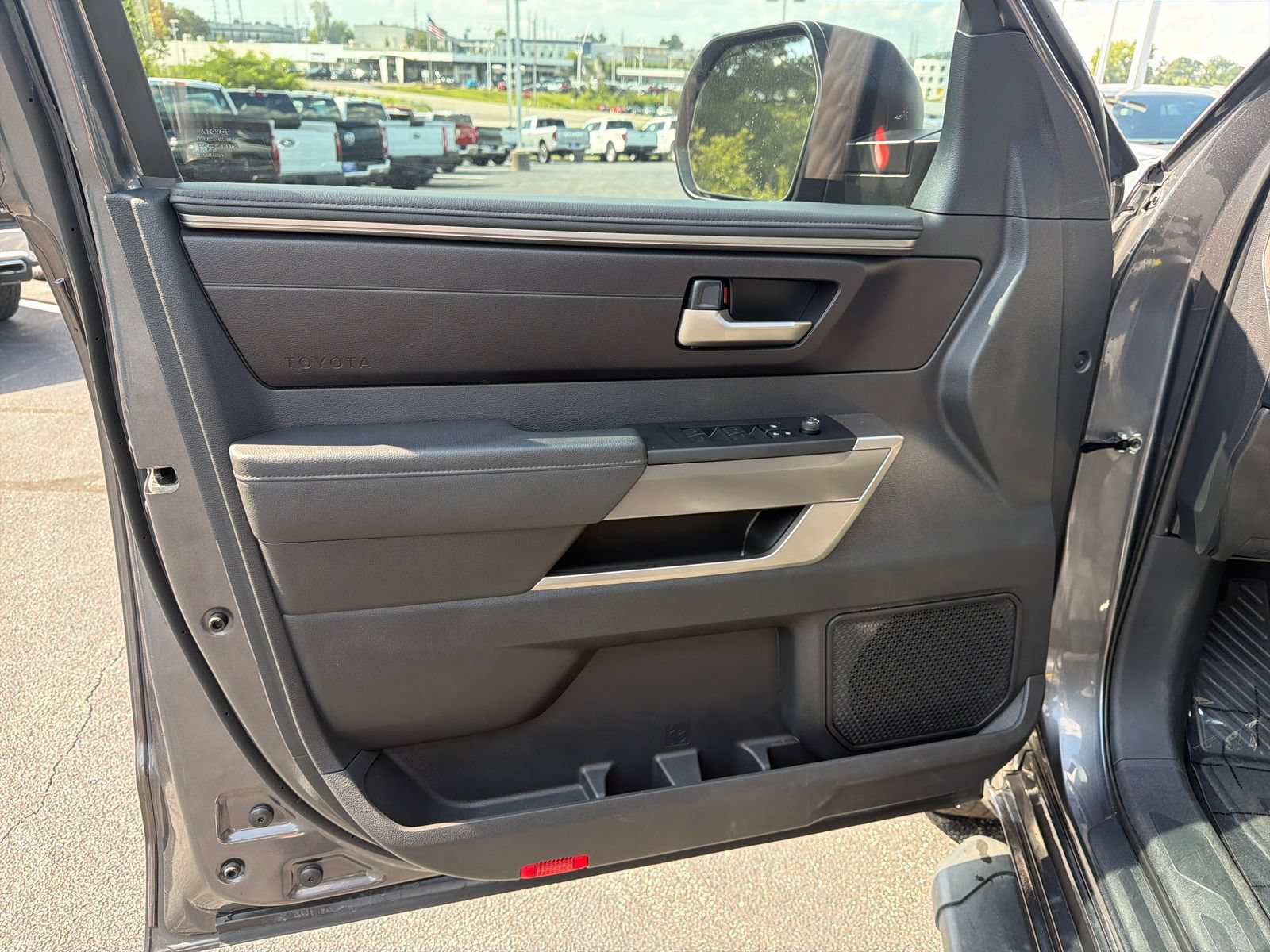 Used 2024 Toyota Tundra SR5 AWD/4WD image 11