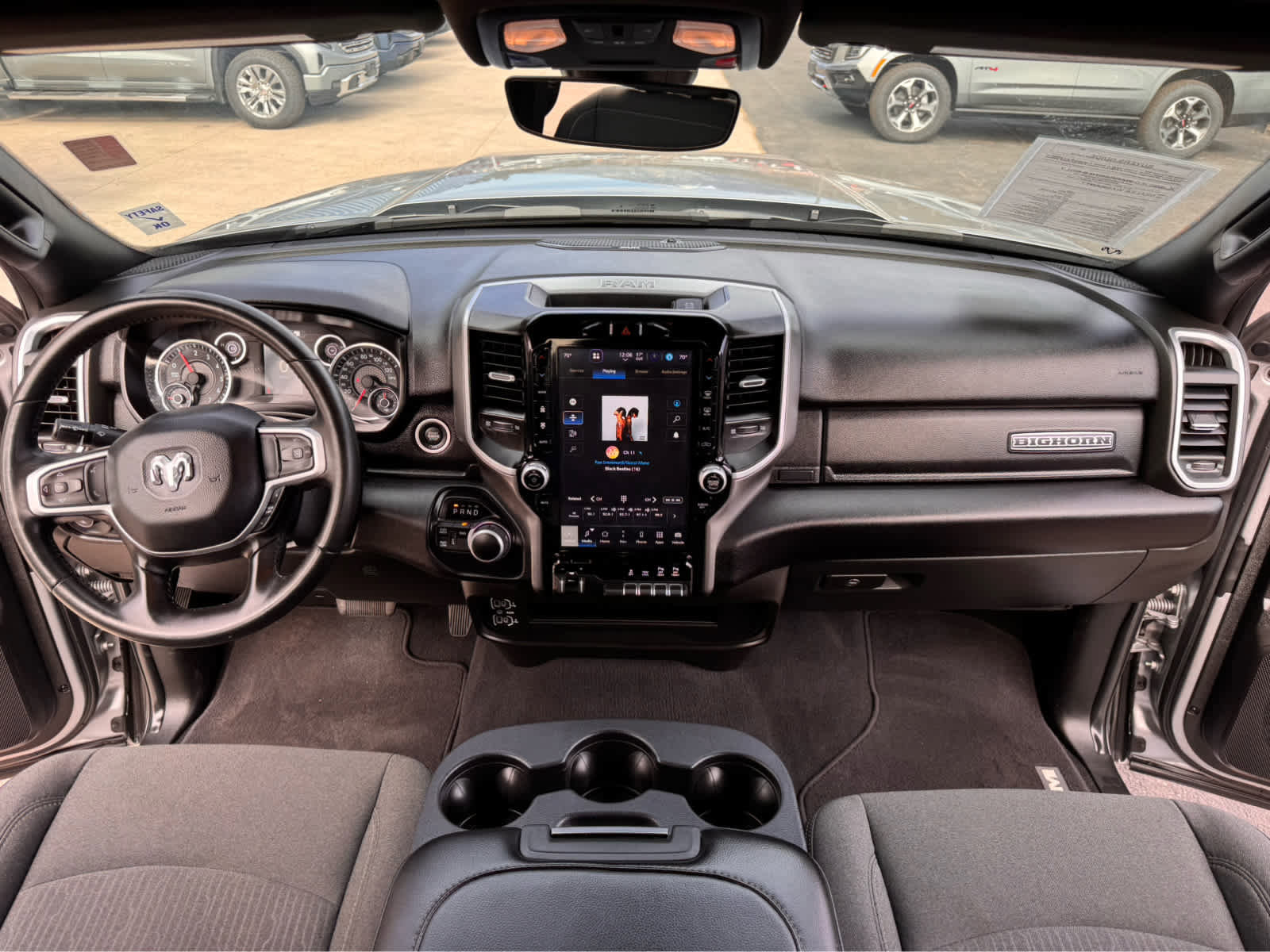 Used 2024 RAM 2500 Big Horn w/ Sport Appearance Package image 14