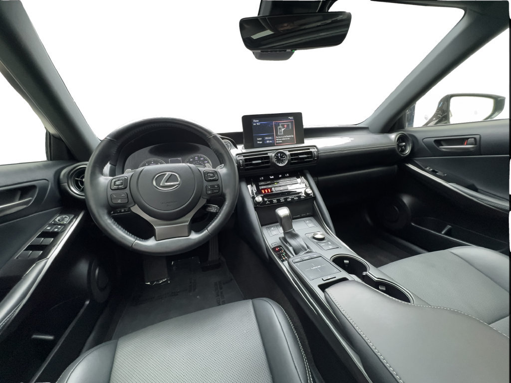 Used 2023 Lexus IS 300 w/ Comfort Package RWD image 40