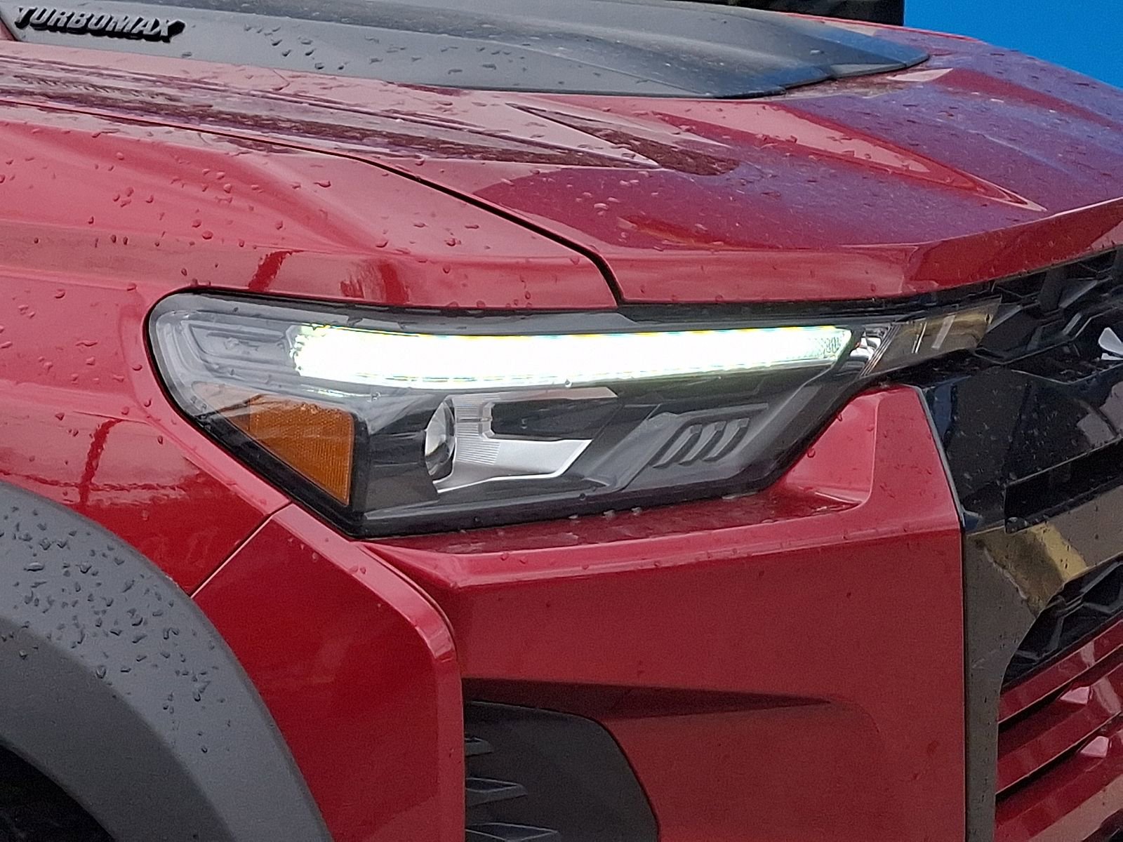 Used 2025 Chevrolet Colorado ZR2 w/ ZR2 Bison Edition AWD/4WD image 9