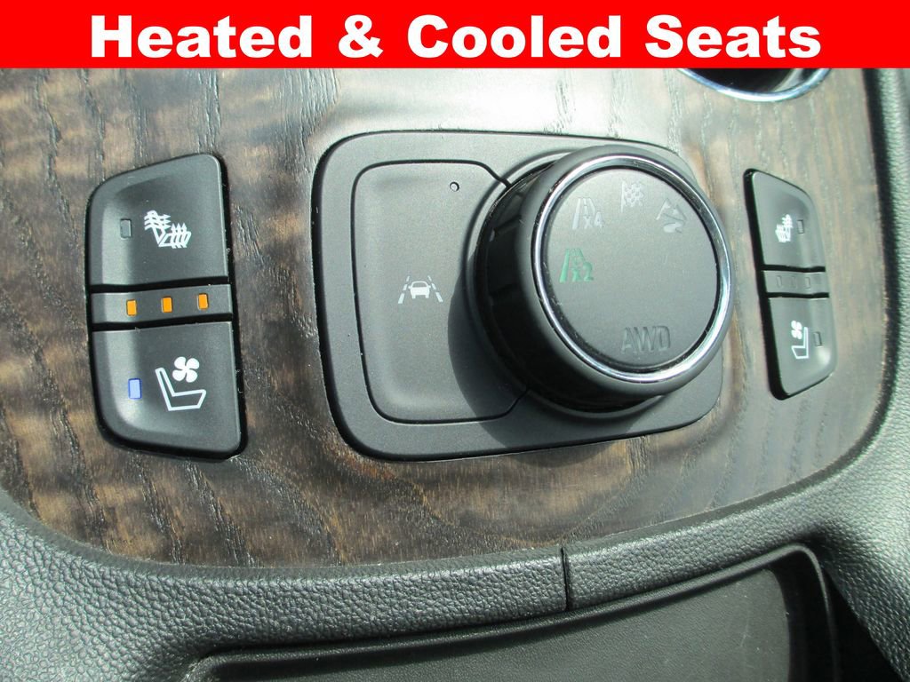 Used 2020 GMC Acadia Denali image 20