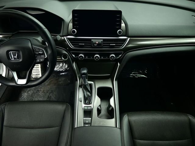 Used 2019 Honda Accord Sport image 6