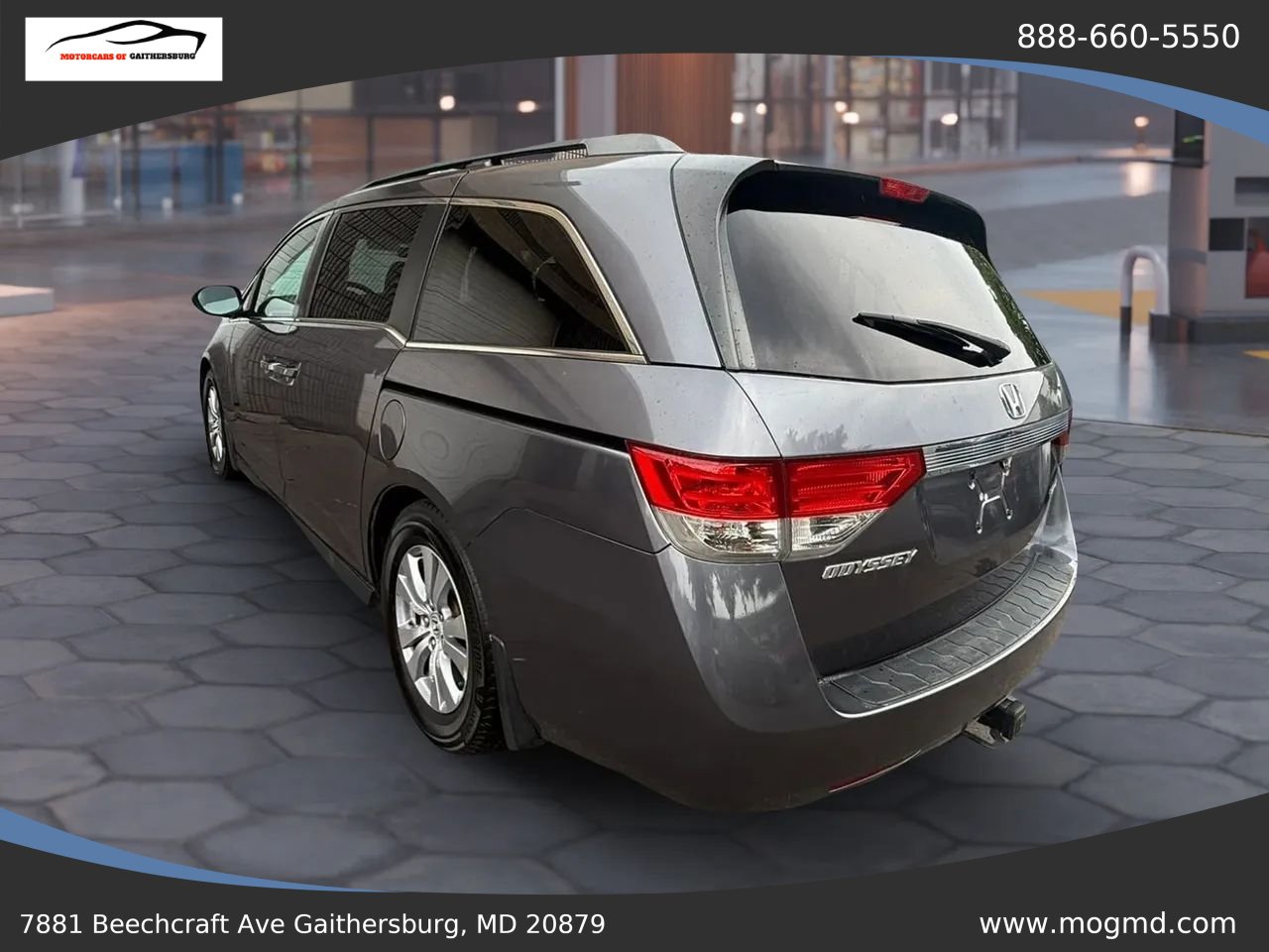 Used 2016 Honda Odyssey SE image 4