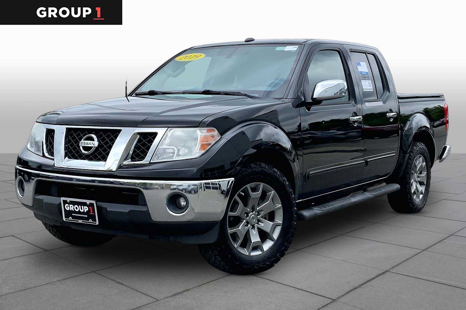 Used 2019 Nissan Frontier SL RWD image 1
