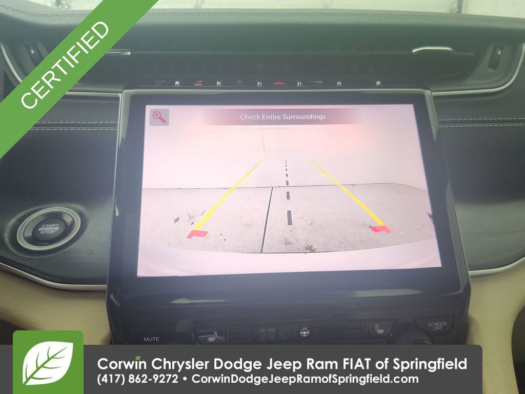 Certified 2023 Jeep Grand Cherokee L Limited w/ Black Appearance Package image 17