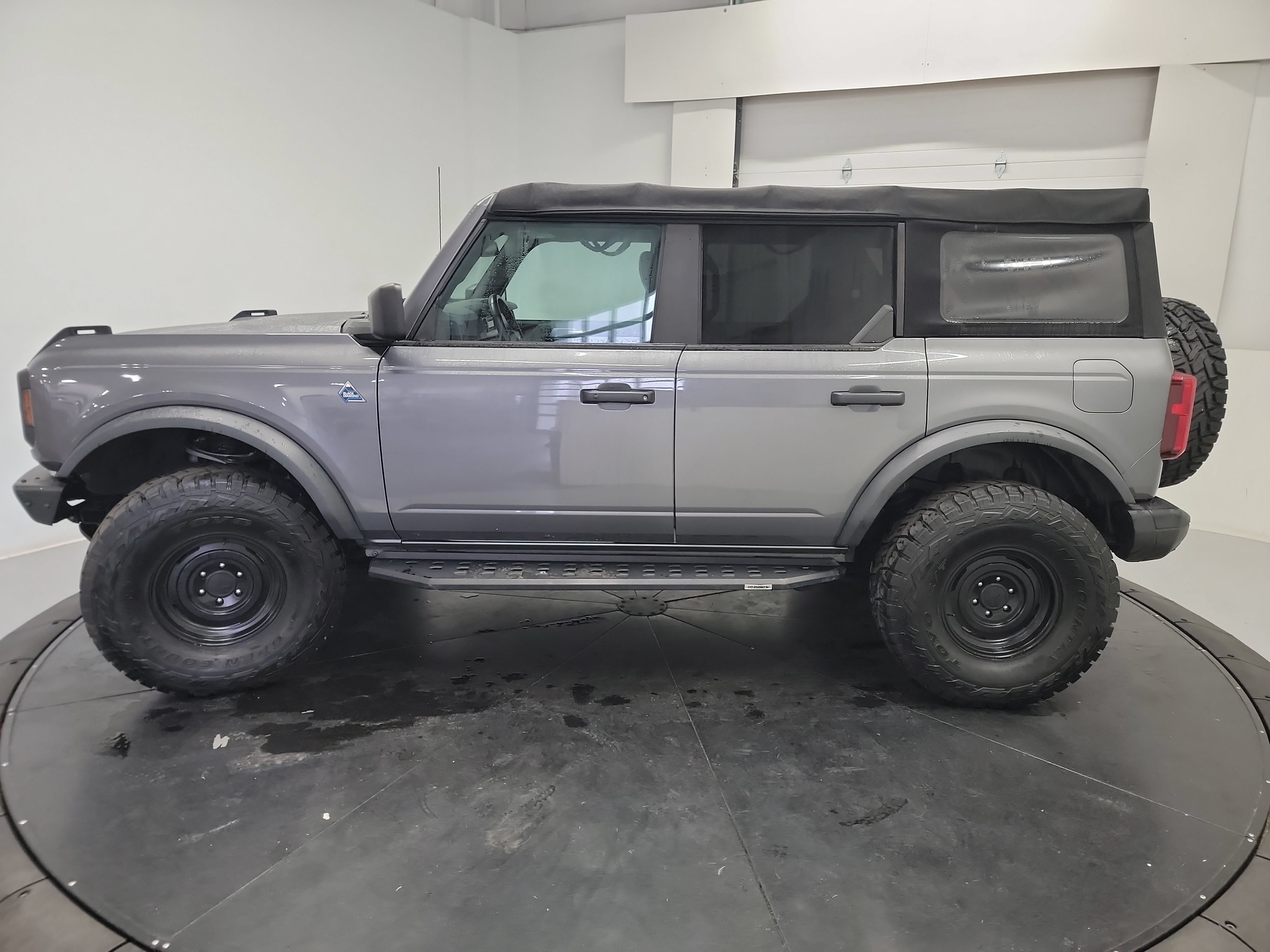 Used 2021 Ford Bronco Black Diamond AWD/4WD image 4
