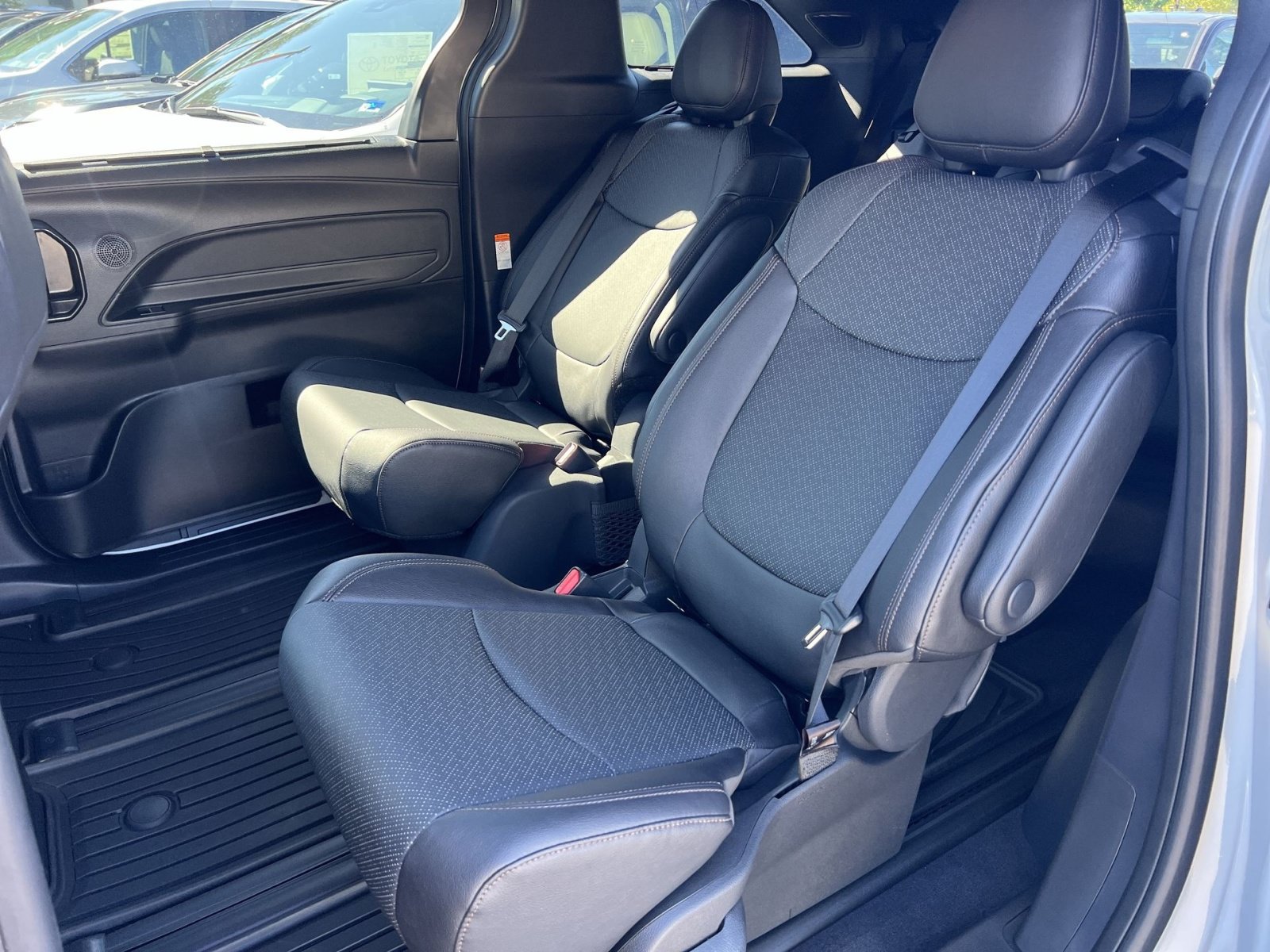 New 2026 Toyota Sienna Limited AWD/4WD image 19