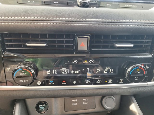 Certified 2024 Nissan Rogue Platinum w/ Platinum Premium Package image 25